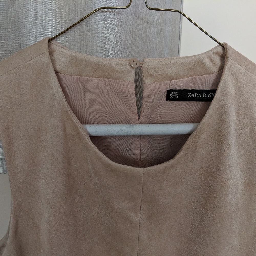 Zara Basic - Picture 2 of 4